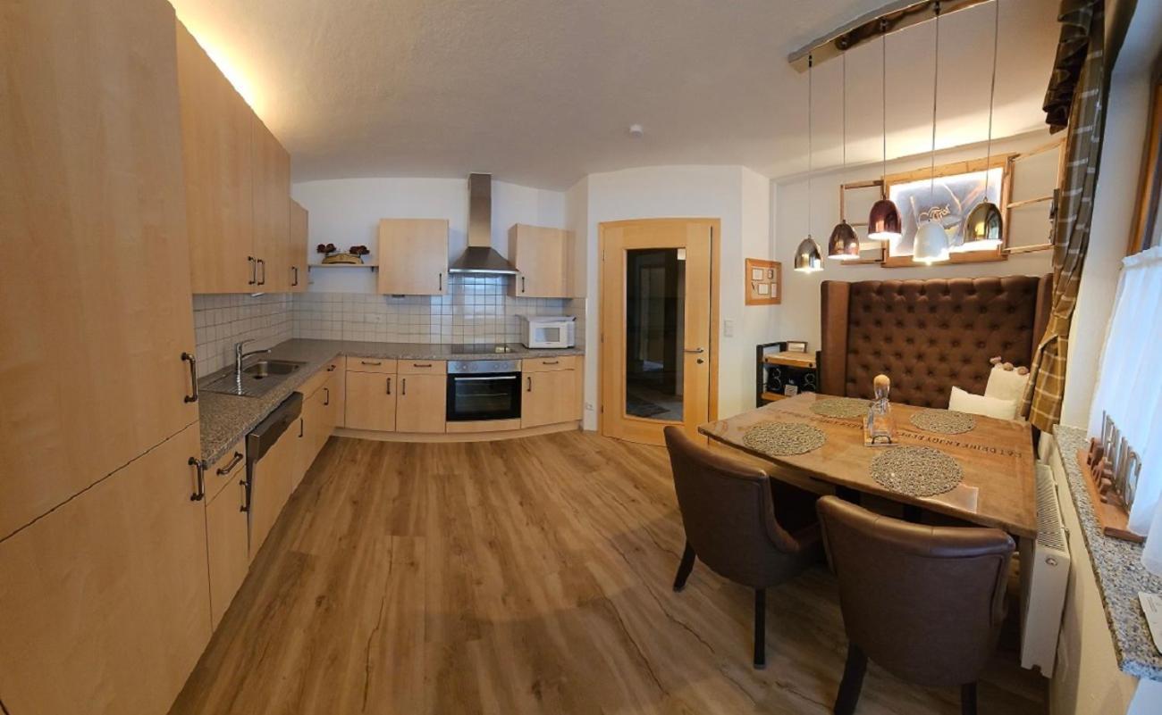 Alpineas Appartement Leutasch Buitenkant foto