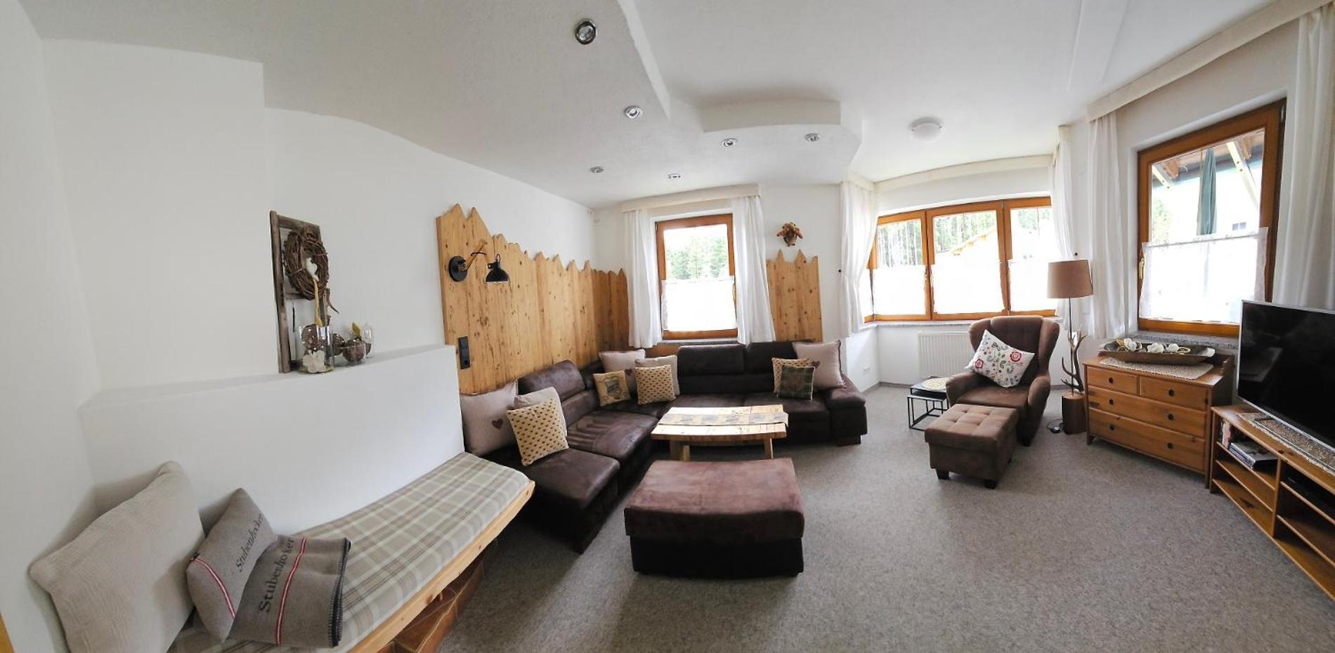 Alpineas Appartement Leutasch Buitenkant foto